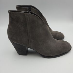 Paul Green Delgado Womens US 9 Gray Suede Block Heel Ankle Boots Booties EUC